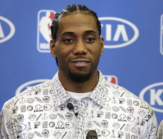 苏超终局之战即将打响，南通队vs泰州队谁能问鼎冠军？苏...（苏超收官大战将至，南通对决泰州，冠军花落谁家？）