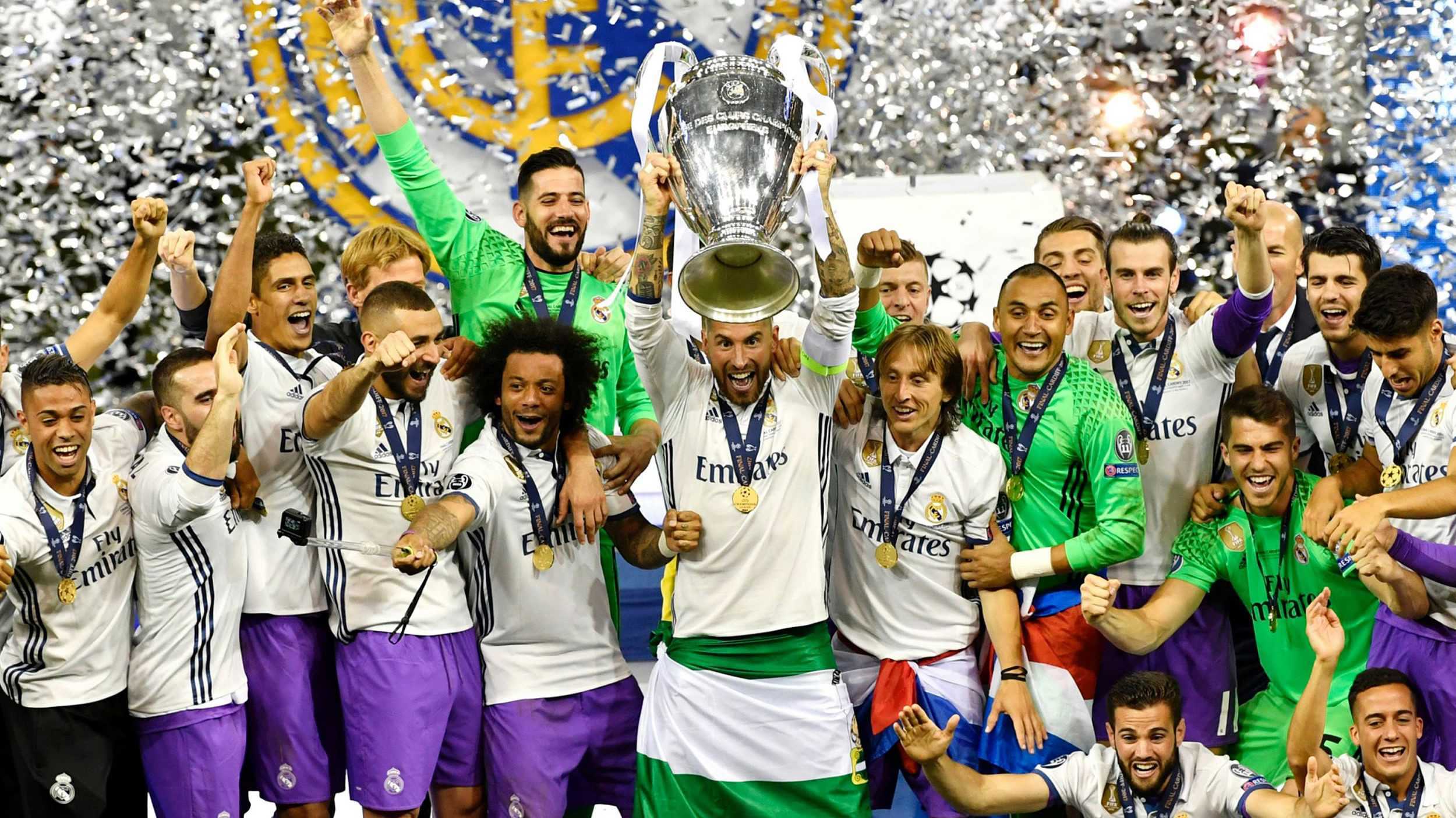 因西涅打趣：我在加拿大过得很好，但美职联并不是真正的足球（因西涅调侃：在加拿大过得不错，但美职联算不上“真正的足球”）